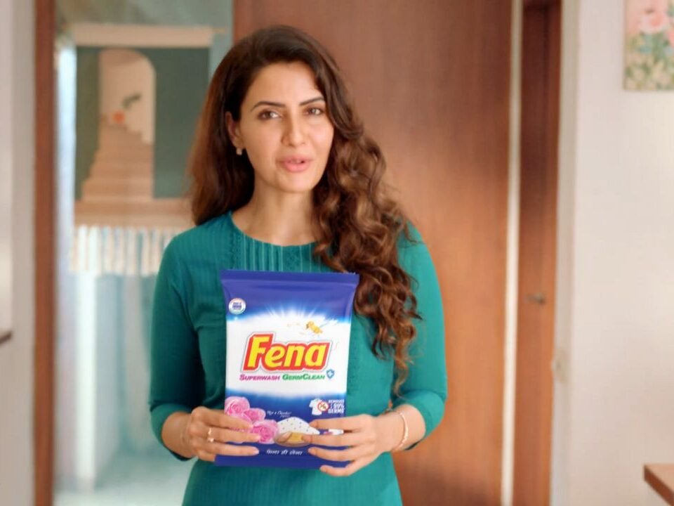 Fena Advertisement Actress